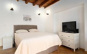 Studio Apartment Ana